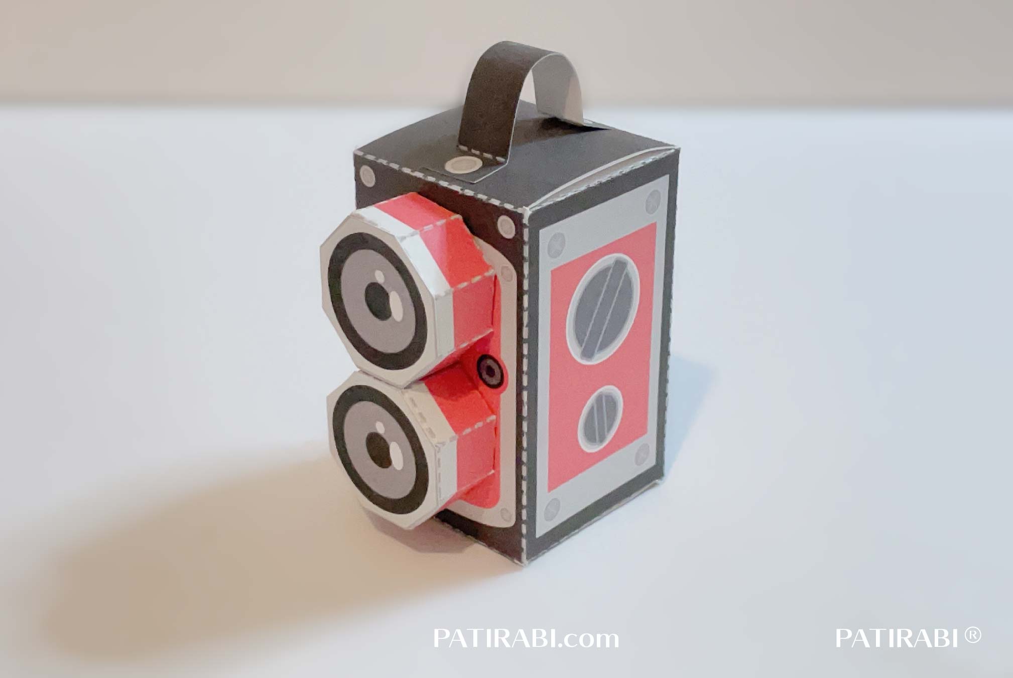かわいい箱の展開図 レトロ カメラ ミニチュア の作り方 パティラビのペーパークラフト Patirabi パティラビ